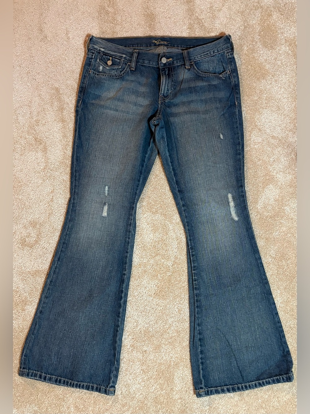 Old Navy The Diva Flare Jeans Woman’s Size 10 Distressed Dark Wash